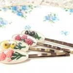 Vintage Intaglio Flower Hai..