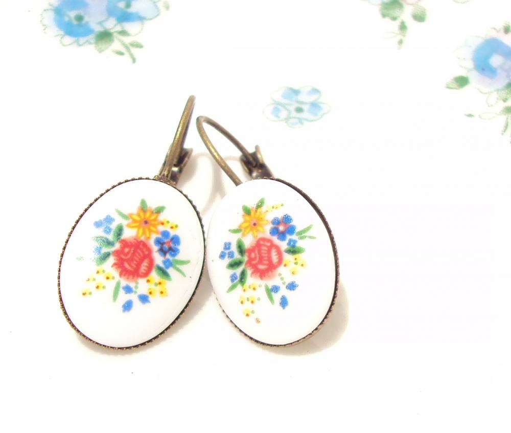 Wild Rose - Vintage Floral Earrings