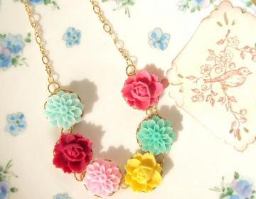 Katherine - Flower Necklace 16k Gold